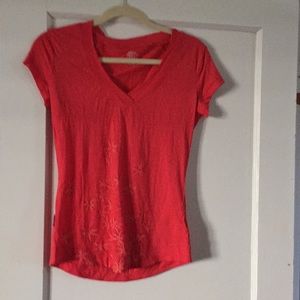 100% merino wool icebreaker v-neck t-shirt